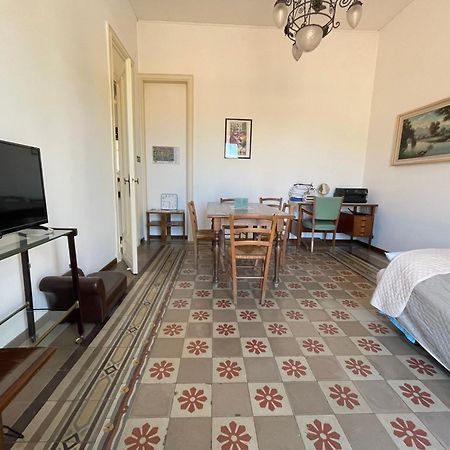 Suite Dreams Politeama Palermo Esterno foto
