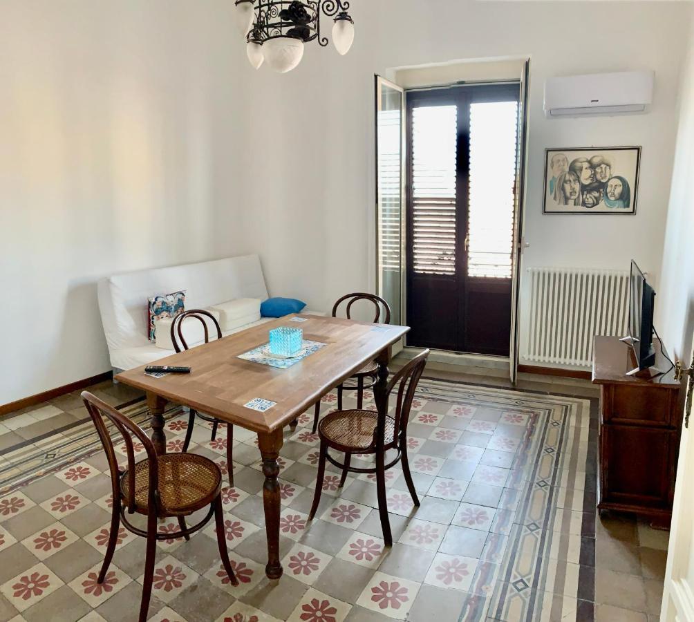 Suite Dreams Politeama Palermo Esterno foto