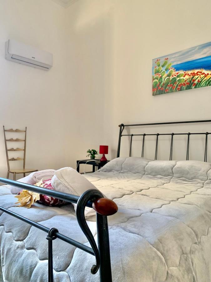 Suite Dreams Politeama Palermo Esterno foto