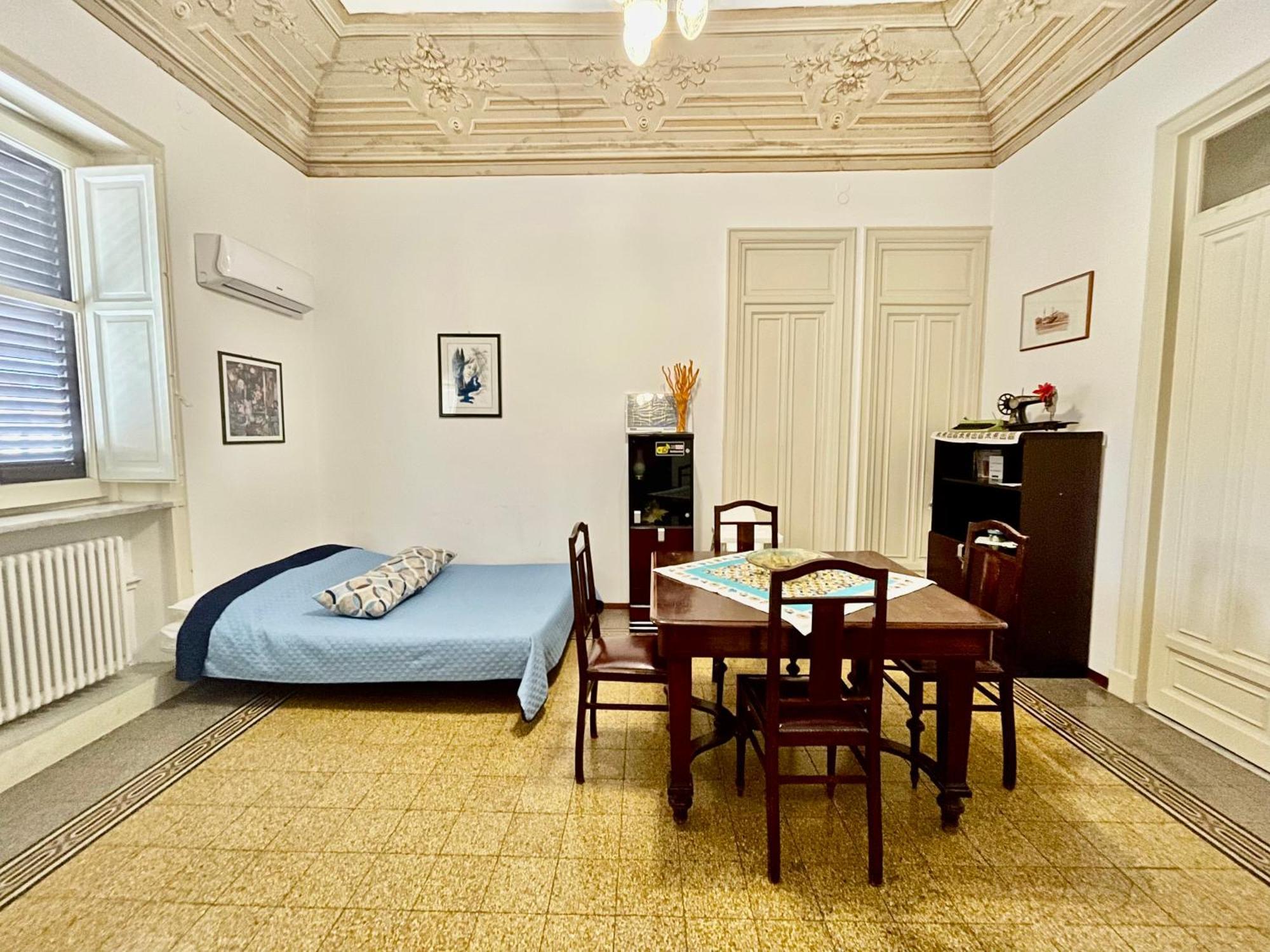 Suite Dreams Politeama Palermo Esterno foto